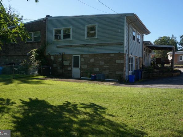 1029 Grant Avenue, Philadelphia PA 19115