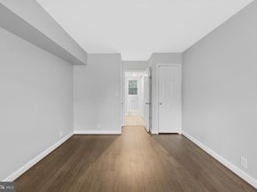 3062 S Buchanan Street B2, Arlington VA 22206