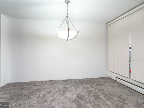 942 Johnston Street, Philadelphia PA 19148