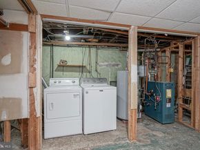 942 Johnston Street, Philadelphia PA 19148