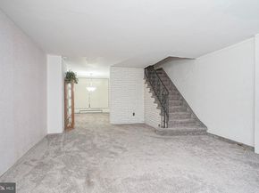 942 Johnston Street, Philadelphia PA 19148