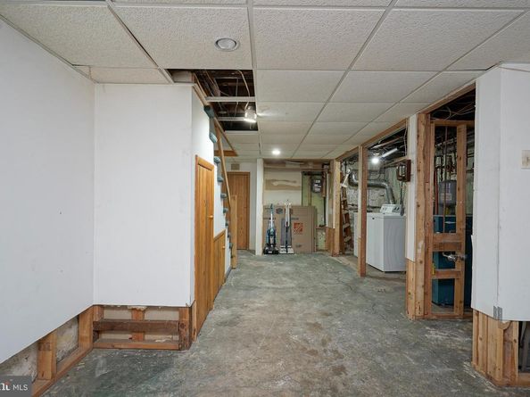 942 Johnston Street, Philadelphia PA 19148