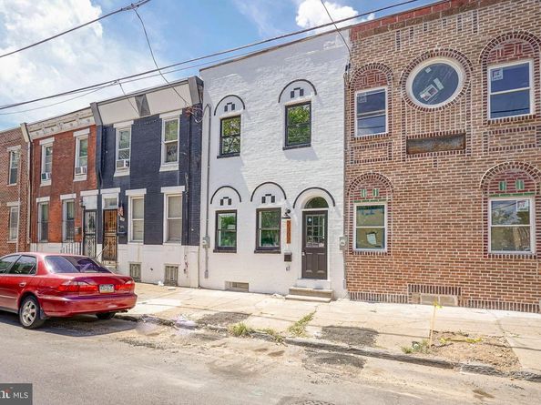2302 S 6TH Street, Philadelphia PA 19148