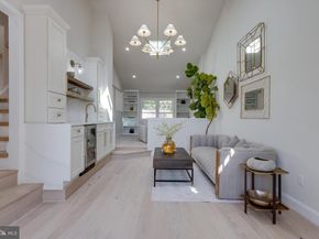 388 Ballytore Circle, Wynnewood PA 19096