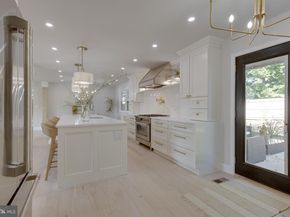 388 Ballytore Circle, Wynnewood PA 19096