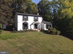 388 Ballytore Circle, Wynnewood PA 19096
