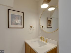 388 Ballytore Circle, Wynnewood PA 19096