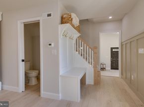 388 Ballytore Circle, Wynnewood PA 19096