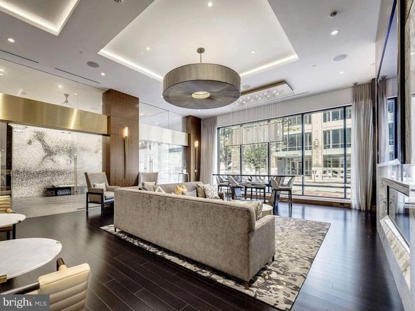 4960 Fairmont Avenue 505, Bethesda MD 20814