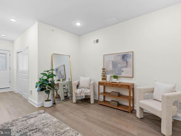 107 Ellsworth Street, Philadelphia PA 19147