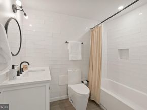 1335 N Pegram Street N, Alexandria VA 22304