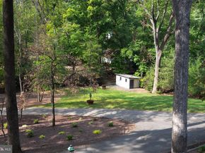 1335 N Pegram Street N, Alexandria VA 22304