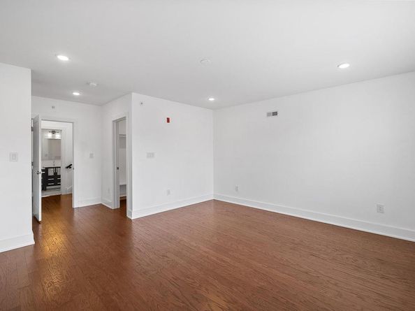 1950 N 6TH Street 2, Philadelphia PA 19122