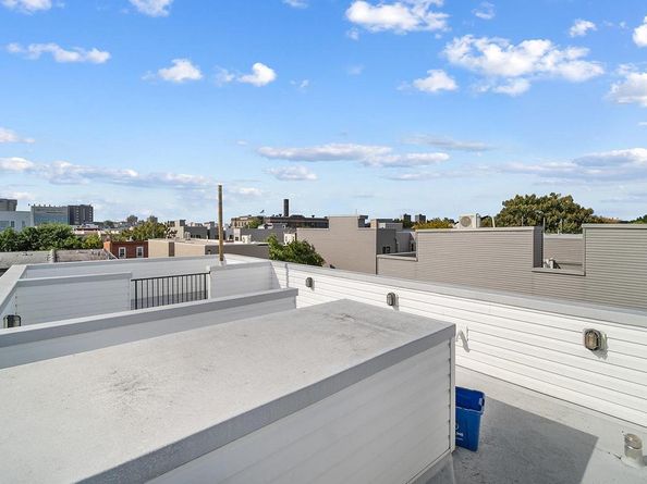 1950 N 6TH Street 2, Philadelphia PA 19122