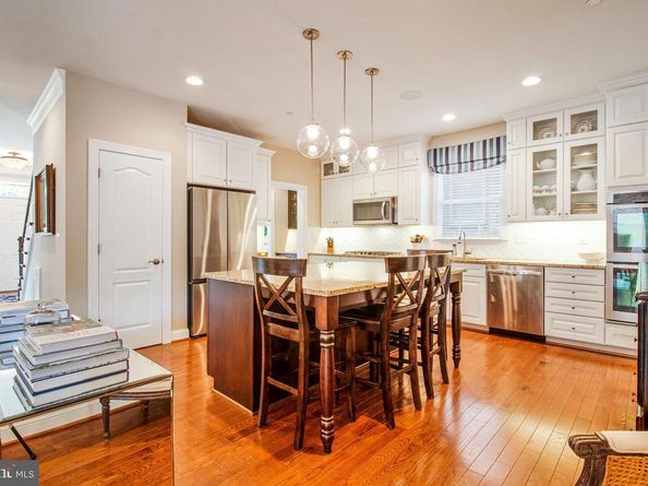 208 Beacon Place NE, Washington DC 20011