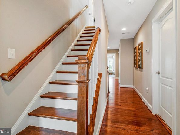 208 Beacon Place NE, Washington DC 20011
