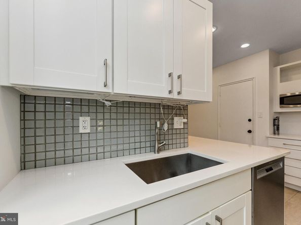 4301 Massachusetts Avenue NW 3004, Washington DC 20016