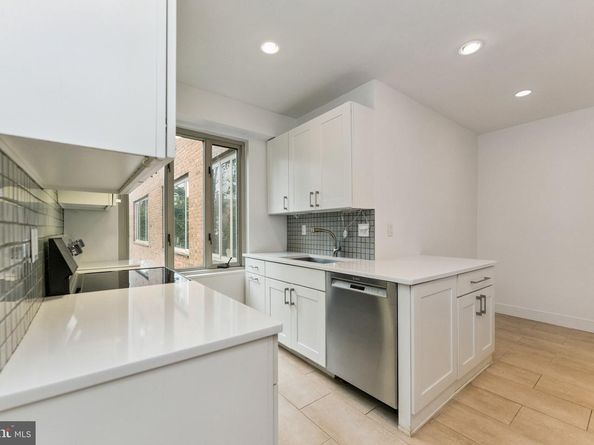 4301 Massachusetts Avenue NW 3004, Washington DC 20016