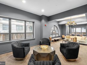 1425 Locust Street 15F, Philadelphia PA 19102