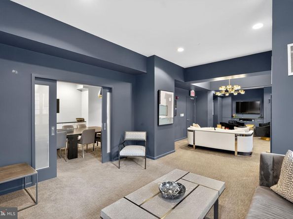 1425 Locust Street 15F, Philadelphia PA 19102