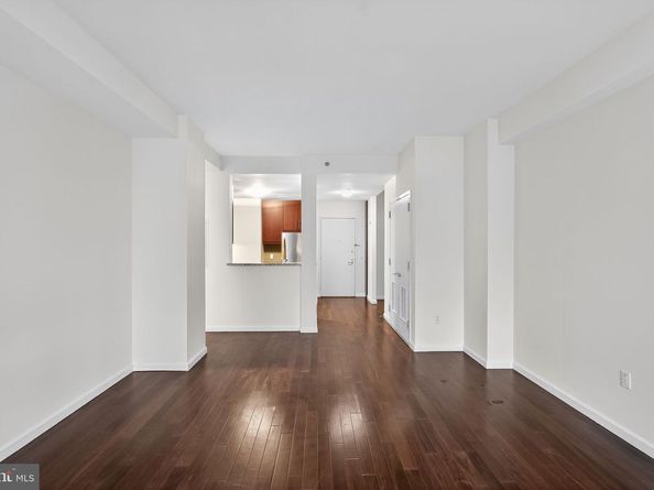 1425 Locust Street 15F, Philadelphia PA 19102