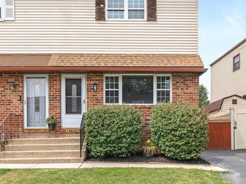 1274 Nicole Lane