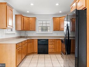 1274 Nicole Lane, Secane PA 19018