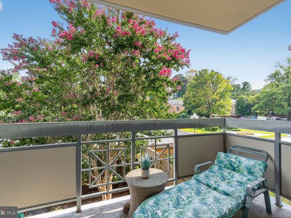 5450 Whitley Park Terrace 209, Bethesda MD 20814
