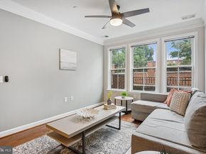 2101 Monroe N 107, Arlington VA 22207