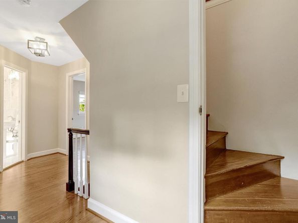 305 Kentucky Avenue, Alexandria VA 22305