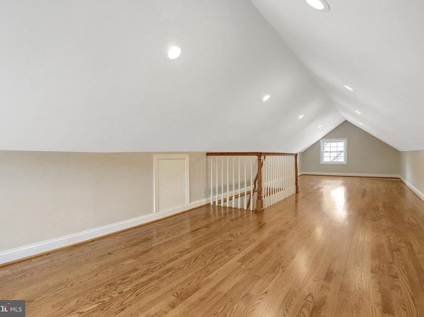 305 Kentucky Avenue, Alexandria VA 22305