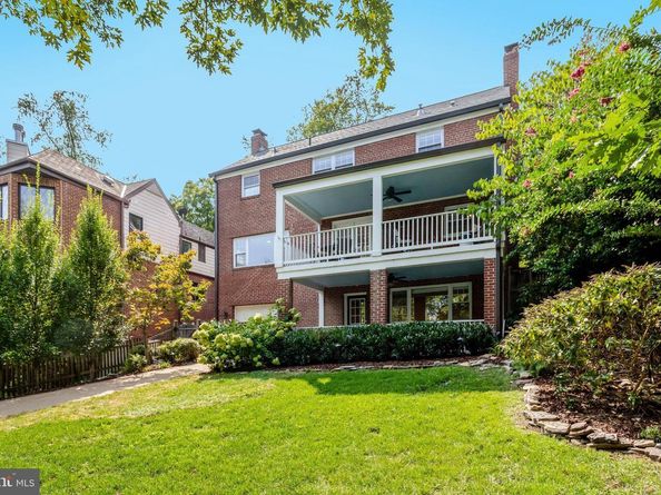 305 Kentucky Avenue, Alexandria VA 22305