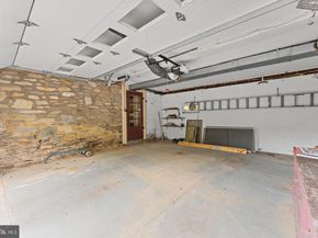 528 School House Lane, Willow Grove PA 19090