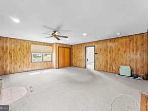 528 School House Lane, Willow Grove PA 19090