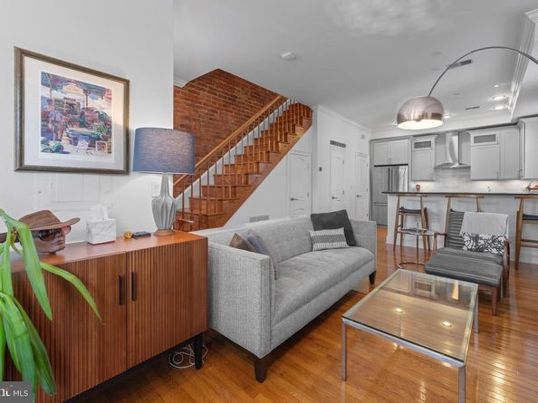 15 Seaton Place NE 2, Washington DC 20002