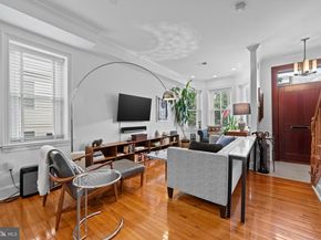 15 Seaton Place NE 2, Washington DC 20002