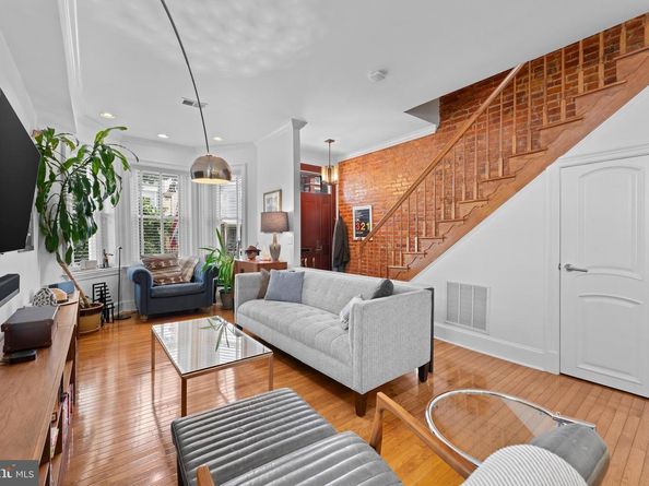 15 Seaton Place NE 2, Washington DC 20002