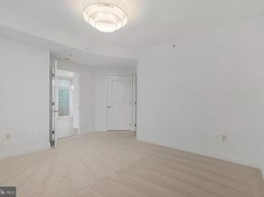 8220 Crestwood Heights Drive 412, Mclean VA 22102