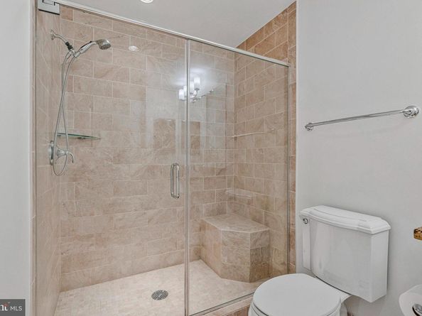 8220 Crestwood Heights Drive 412, Mclean VA 22102