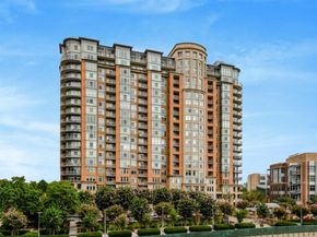 8220 Crestwood Heights Drive 412, Mclean VA 22102