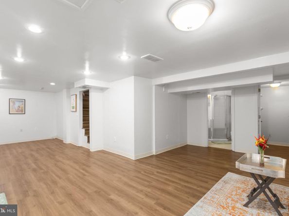 4309 Washington Boulevard, Arlington VA 22201