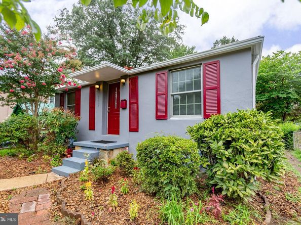 4309 Washington Boulevard, Arlington VA 22201
