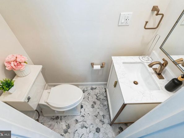 2420 Harlan Street, Philadelphia PA 19121
