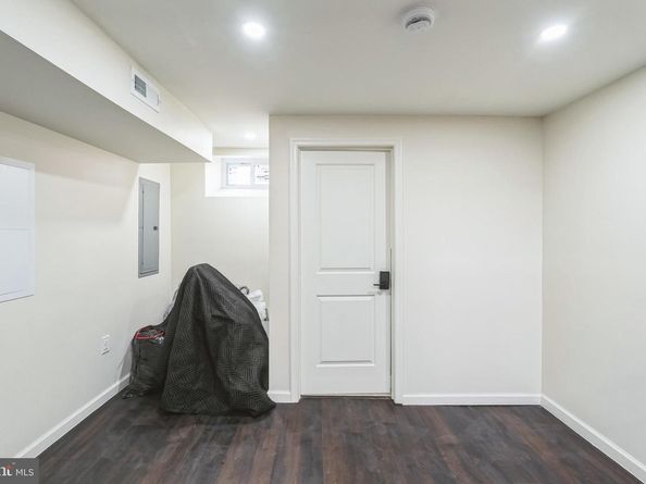 2420 Harlan Street, Philadelphia PA 19121