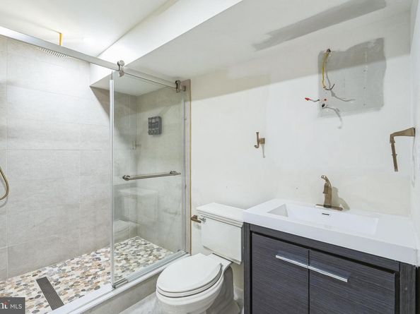 2420 Harlan Street, Philadelphia PA 19121