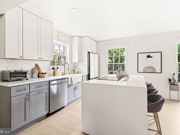 621 S Saint Asaph Street, Alexandria VA 22314