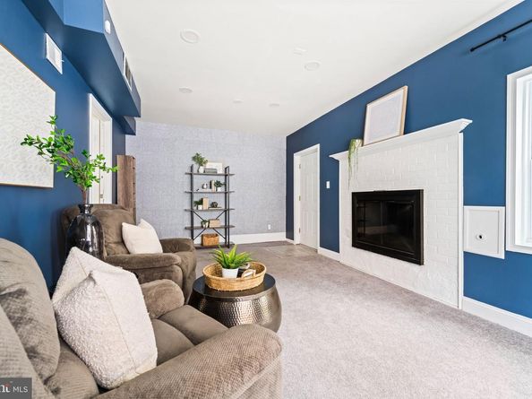 621 S Saint Asaph Street, Alexandria VA 22314