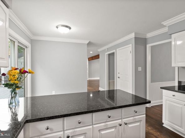 8470 Nicole Court, Annandale VA 22003