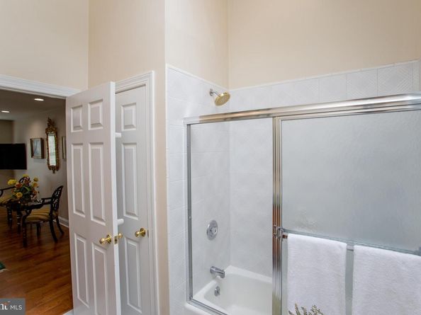 5584 Lower Mountain Road, New Hope PA 18938