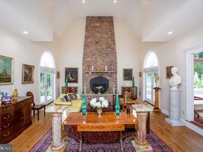 5584 Lower Mountain Road, New Hope PA 18938